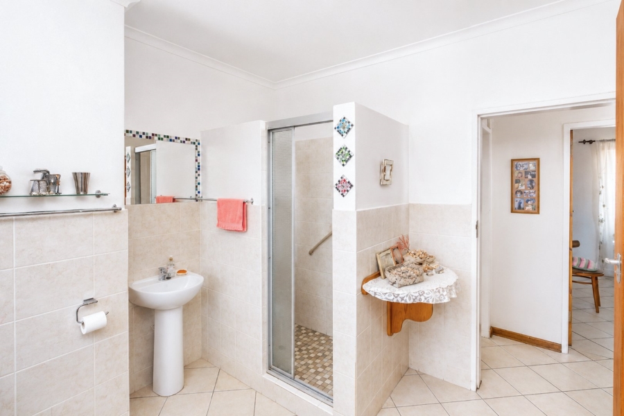 3 Bedroom Property for Sale in Ifafi North West